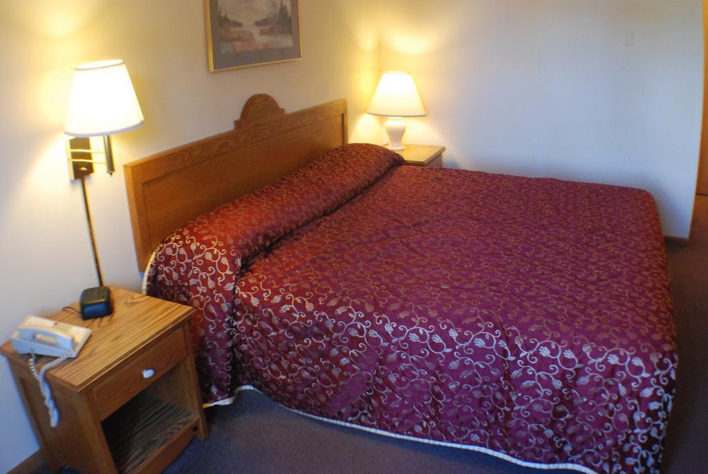 Luck Country Inn Zimmer foto